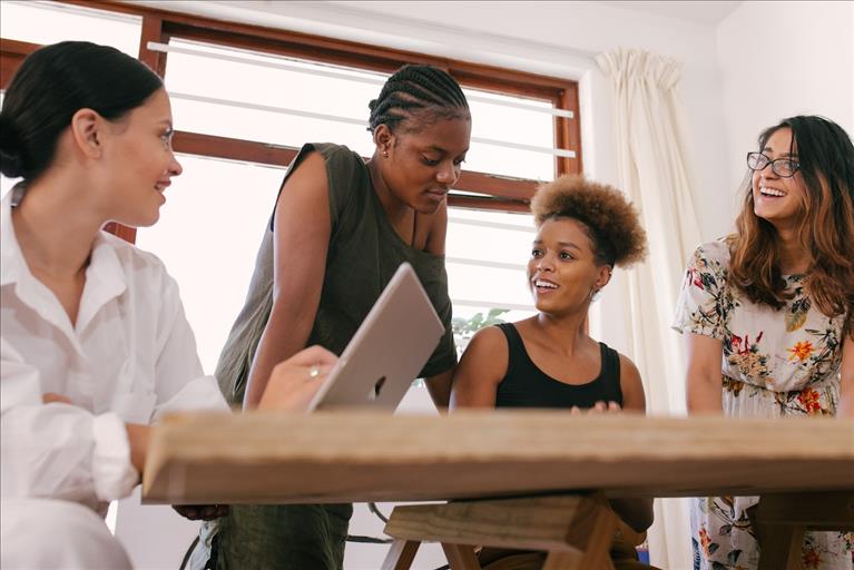 Are you a young woman working in your first leadership role in the UK international education industry?