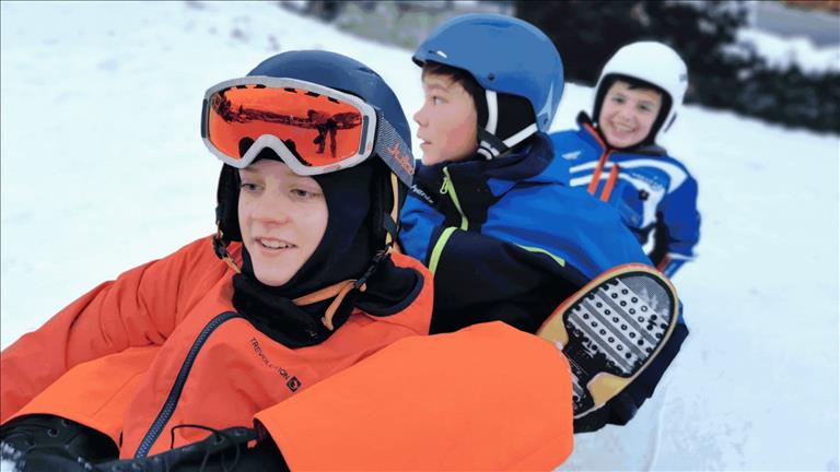 The first snow has arrived in Verbier, and Les Elfes are ready to welcome your kids!